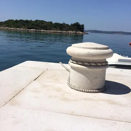 度假居 纯天然度假屋 特孔