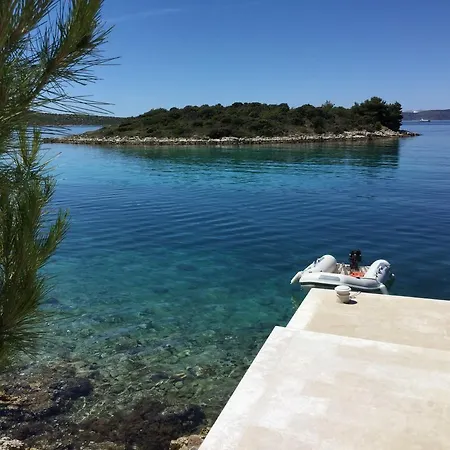 Pure Nature Feriehus Tkon